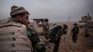 Streitkräfte der Anti-IS-Koalition greifen die Terrormiliz an. 