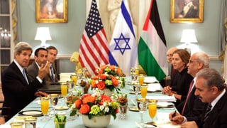 Arbeitsessen zu Nahost mit US-Ausseminister Kerry in Washington.
