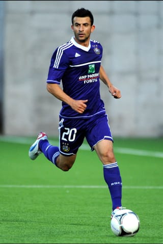 Der Schwede mit iranischen Wurzeln spielte bereits zwischen 2008 und 2011 für die «Bebbi». Der Abwehrspieler kommt vom RSC Anderlecht, mit dem er in der vergangenen Saison den Meistertitel gewonnen hatte.