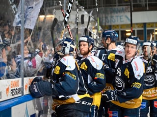 Kann Ambri auch nach dem Spiel gegen Bern mit seinen Fans jubeln? Kann Ambri auch nach dem Spiel gegen Bern mit seinen Fans jubeln?