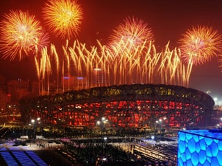 Im «Bird’s Nest», dem von den Stararchitekten Herzog & De Meuron gebauten Prestigeprojekt von 2008, werden auch 2022 die Eröffnungs- und Schlussfeier der Olympischen Spiele durchgeführt.
