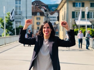 Annette König freut sich darüber, dass die Solothurner Literaturtage eröffnet sind Annette König freut sich darüber, dass die Solothurner Literaturtage eröffnet sind