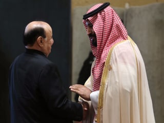 Abd Rabu Mansur Hadi mit dem saudischen Kronprinzen Mohammed bin Salman Abd Rabu Mansur Hadi mit dem saudischen Kronprinzen Mohammed bin Salman