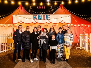 Gruppenbild der Familie Knie Gruppenbild der Familie Knie