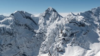 Bergunglück in den Berner Alpen: Frau stürzt beim Abstieg vom Gspaltenhorn ab. 
