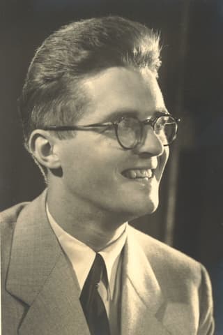 Schwarzweiss Foto von Jost aus früheren Jahren. Schwarzweiss Foto von Jost aus früheren Jahren.