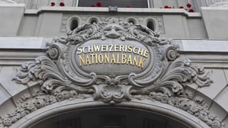 Der schriftzug der Schweizerischen Nationalbank in Bern. (keystone)