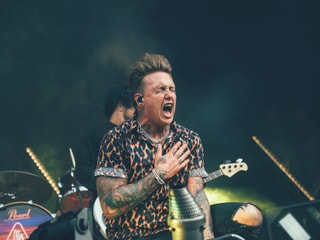 Jacoby Shaddix auf der Bühne