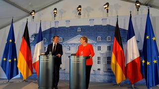 Emmanuel Macron (linke Seite) und Angela Merkel Emmanuel Macron (linke Seite) und Angela Merkel