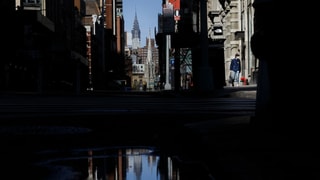 Leere Strasse in New York Leere Strasse in New York