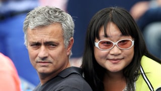 Jose Mourinho und eien Frau. Jose Mourinho und eien Frau.