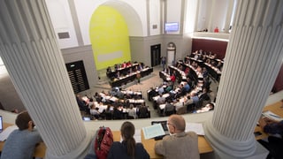 Blick von Tribüne in Kantonsratssaal