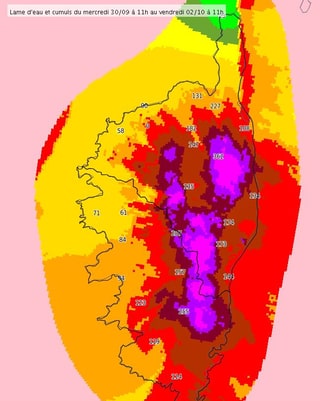 Gewaltige Regensummen auf Korsika vom 30.9 - 2.10 2015.