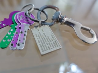 Schlüsselanhänger mit Sicherheitsbadge