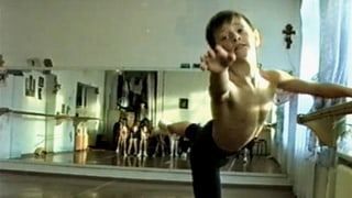 Junge beim Ballett Junge beim Ballett