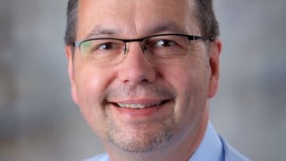 Ein Mann mit Brille. Ein Mann mit Brille.