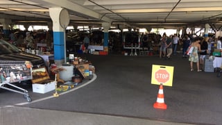 Flohmarkt Flohmarkt
