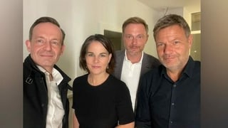 Volker Wissing, Annalena Baerbock, Chistian Lindner und  und Robert Habeck auf einem Gruppen-Selfie