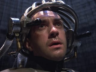 Jonathan Pryce in «Brazil». Jonathan Pryce in «Brazil».