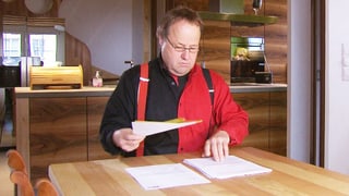 Schreiner am Esstisch Schreiner am Esstisch