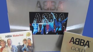 Abba-Fan-Paket mit einer Album-Box und zwei limitierten CDs.