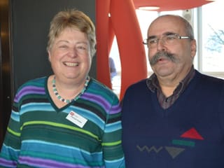 Therese Keller mit Ehemann Albert im Studio von Radio SRF 1.