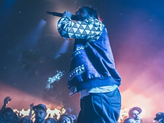 Am Donnerstag gaben Lo & Leduc ein Geheim-Konzert im Soundgarden. Der Gig sprach sich schnell rum - und das Zelt platzte aus allen Nähten.
