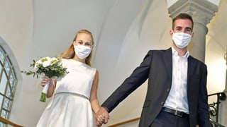 Corona-Impfungen: Zürcher Apotheken führen bereits ...