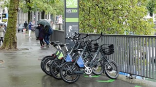 «Verwirrung bei E-Bikes: Braucht es Töffli-Prüfung oder nicht?» auf einer neuen Seite abspielen.