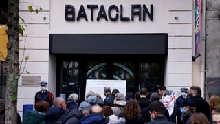 «Bataclan-Prozess steht vor der Urteilsverkündung» auf einer neuen Seite abspielen.