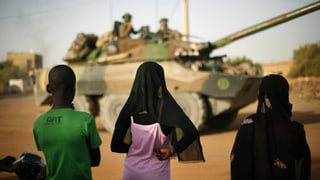 «Gewalt in Mali: Uno verlängert Friedensmission» auf einer neuen Seite abspielen.