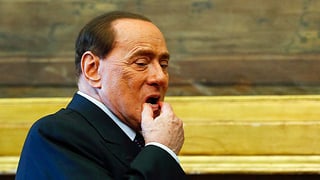 «Silvio Berlusconi wird zum Sozialdienstler» auf einer neuen Seite abspielen.