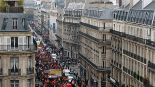 «Wie stark sind die französischen Gewerkschaften noch?» auf einer neuen Seite abspielen.