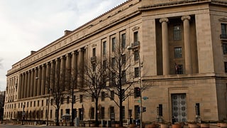 «US-Justizministerium - Fortsetzung im Bankenstreit» auf einer neuen Seite abspielen.