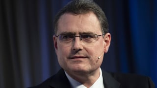 «SNB-Präsident Jordan verteidigt Negativzinsen» auf einer neuen Seite abspielen.