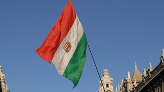 «Europäischer Gerichtshof rügt Ungarn erneut» auf einer neuen Seite abspielen.