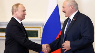 «Zieht Russland Belarus in den Krieg hinein?» auf einer neuen Seite abspielen.