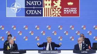 «Nato setzt sich Klimaziele» auf einer neuen Seite abspielen.