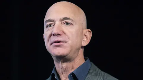 Eine Portraitaufnahme von Jeff Bezos