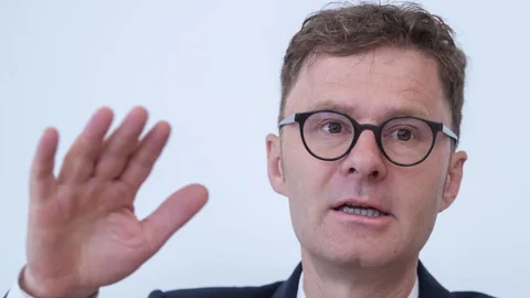 Mann mit Brille