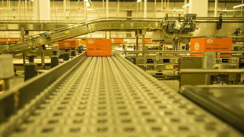 Laufband in der Chips-Fabrik