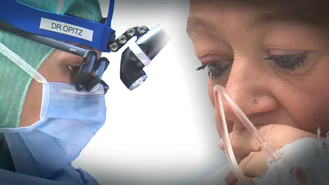 Links ist der Kopf eines Arztes zu sehen und rechts der einer Patientin