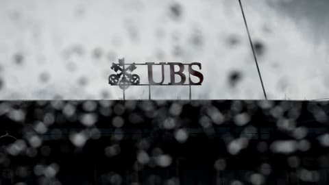 Wirtschaft - UBS überweist 1,32 Milliarden Franken Kaution ...