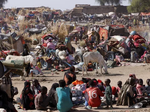 Menschen in Flüchtlingslager in Darfur.