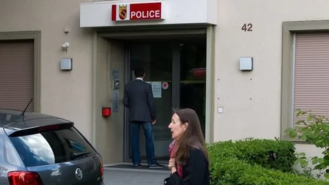 Eingang in einen Polizeiposten