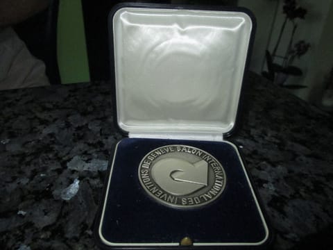 «Espresso bi dä Tüftler» - Keine «Sauerei» mit dem Crèmeschnitten