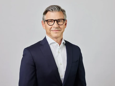 Portrait von John Häfelfinger