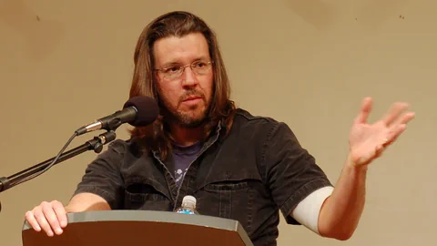 Wallace bei einem Vortrag 2006