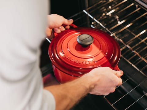 Tipps zur Gusseisenpfanne - Das müssen Sie beim Kauf eines Bräters