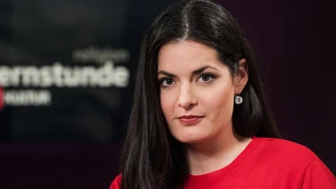 Religionsredaktorin Olivia Röllin